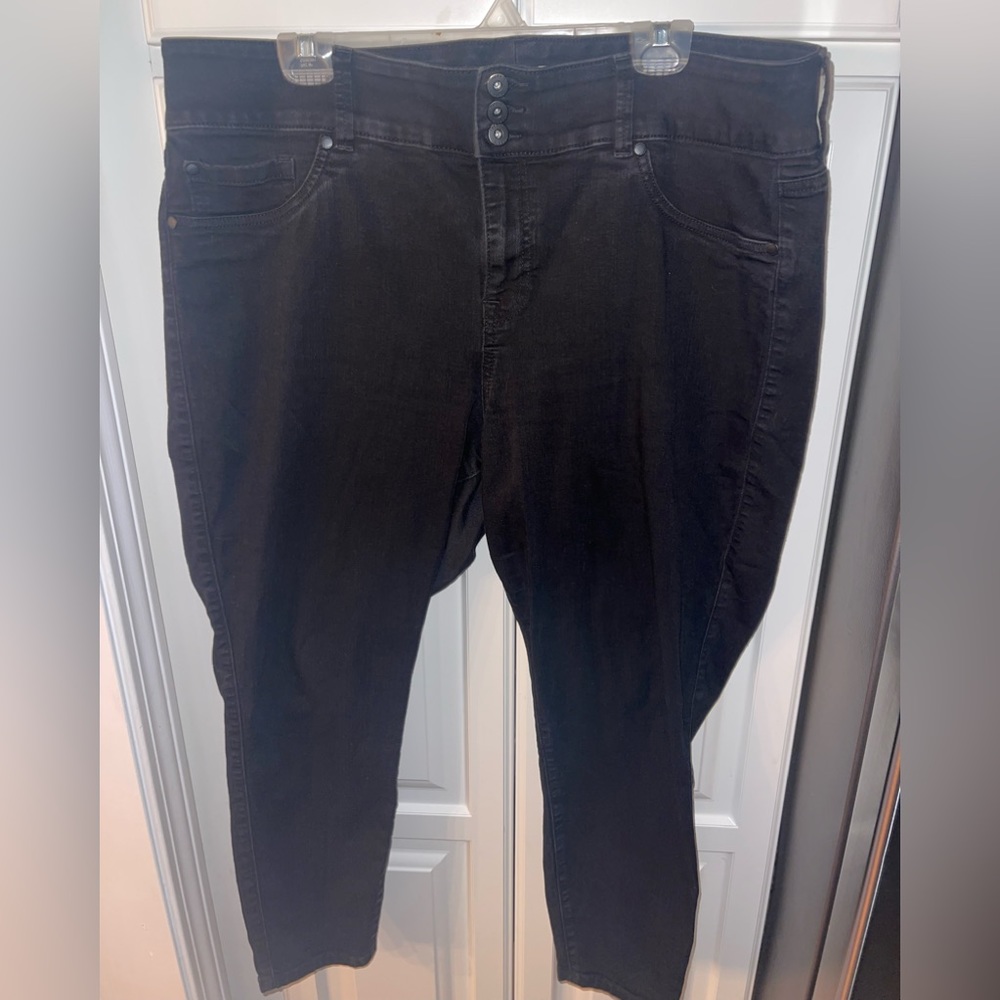Torrid Black Jeggings Size 22S Plus size